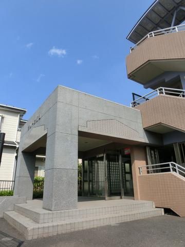 エントランス　オートロック完備のエントランス