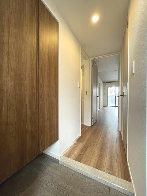 玄関　物件の画像6