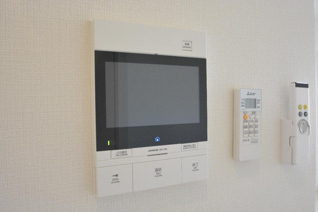 セキュリティ　カメラ付インターホン