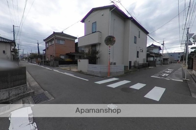 その他　前面道路（その他）まで0m