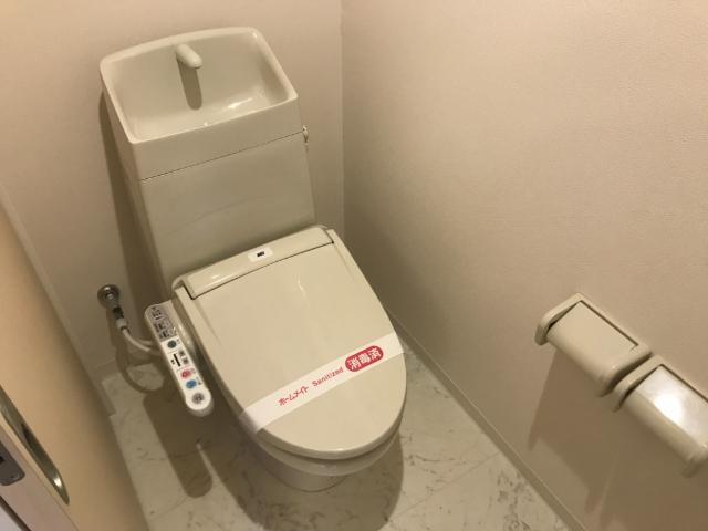 トイレ　トイレ