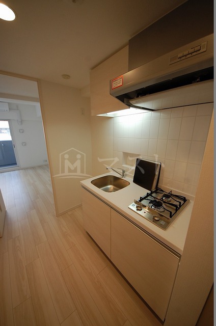 キッチン　※建物内別間取参考写真