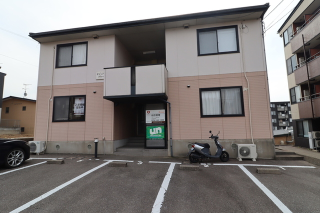 建物外観　建物外観