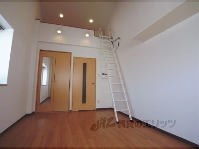 居室・リビング　洋室