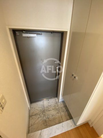 玄関　アーデンタワー北堀江　玄関スペース