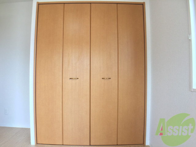 収納　クローゼットがありました。お洋服や荷物はここへ