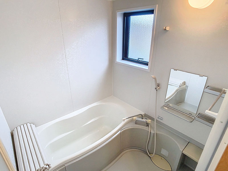 バス・シャワールーム　※別のお部屋の写真です。