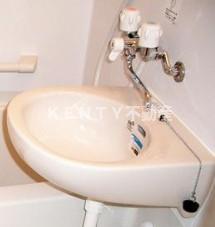 洗面設備　使いやすい洗面所です