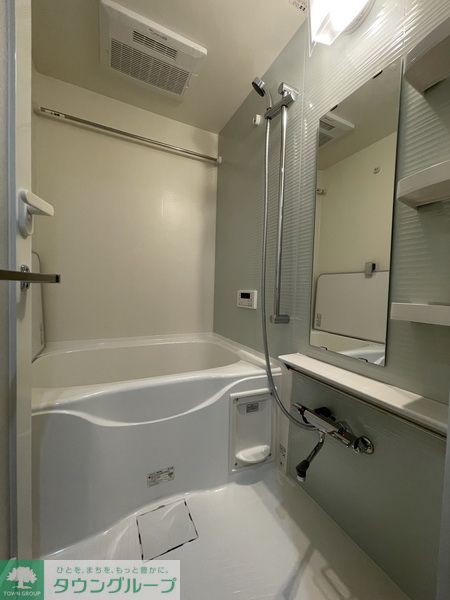 バス・シャワールーム　バス