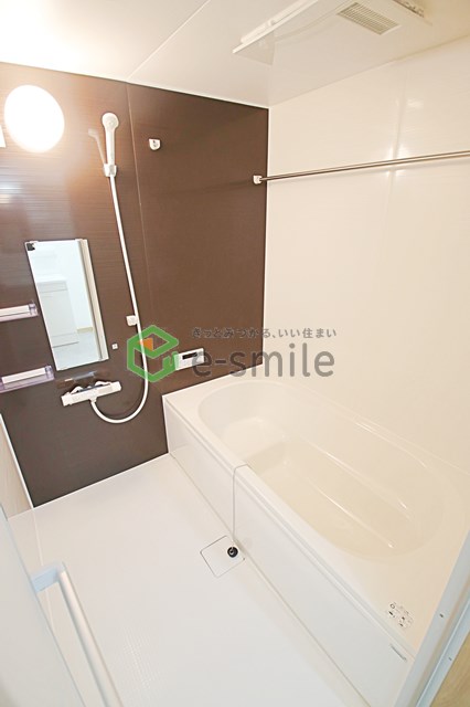 バス・シャワールーム　お風呂で日々の疲れを落としましょう