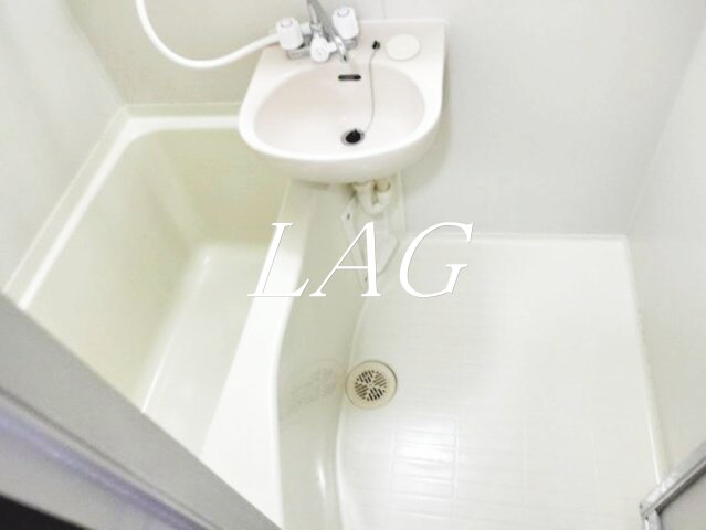 洗面設備　洗面台です。