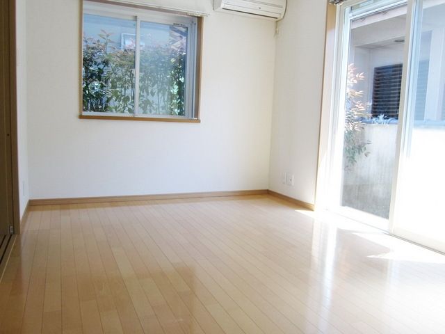 居室・リビング　☆日当たり良好☆