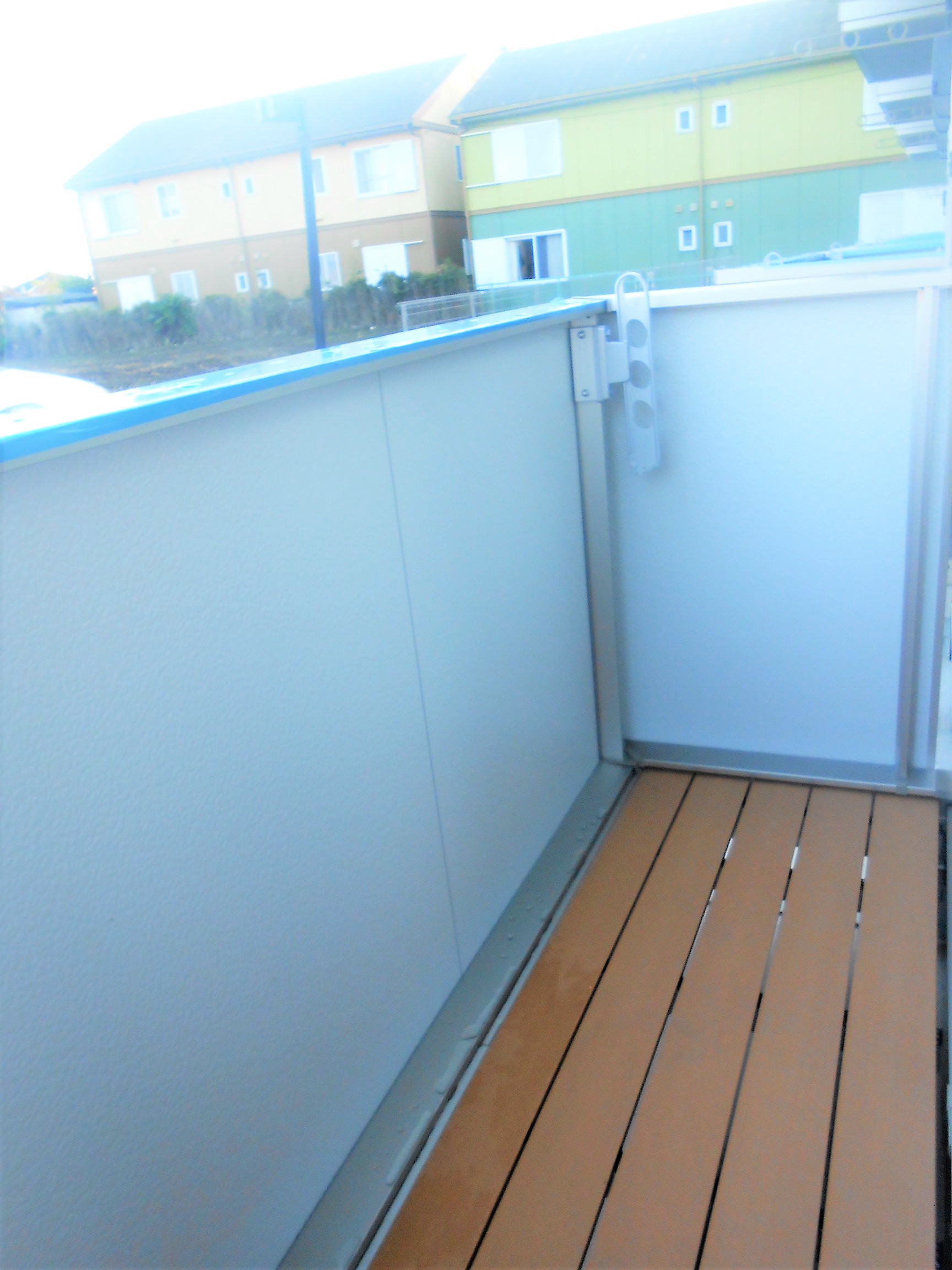 バルコニー　日差したっぷりのバルコニーです。