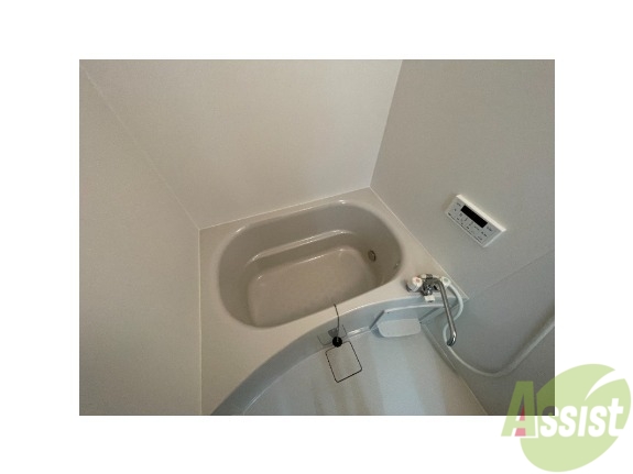 バス・シャワールーム　綺麗なお風呂で一日の疲れを吹き飛ばしましょう！