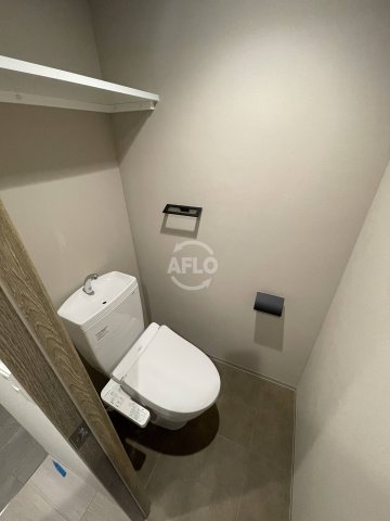 トイレ　Louis Residence 弁天町　トイレ