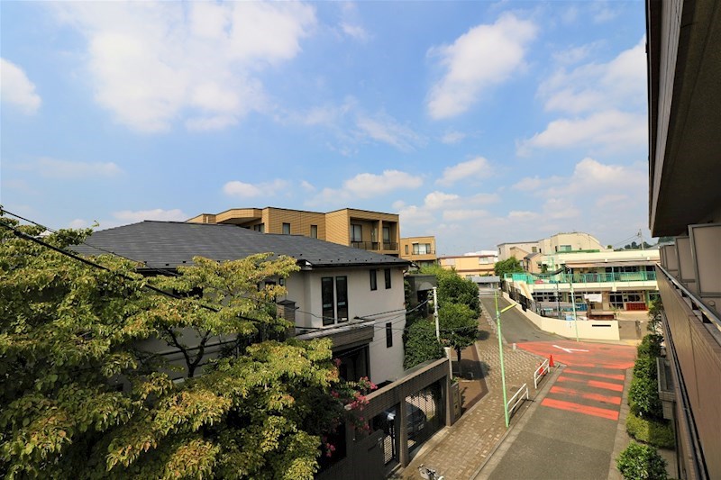 バルコニー　南向きバルコニー