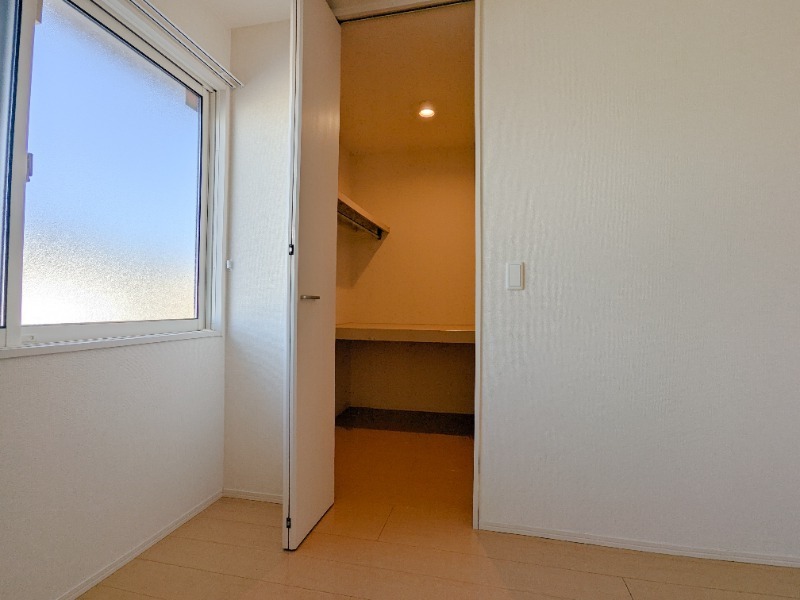 収納　図面と現状に相違がある場合には現状を優先