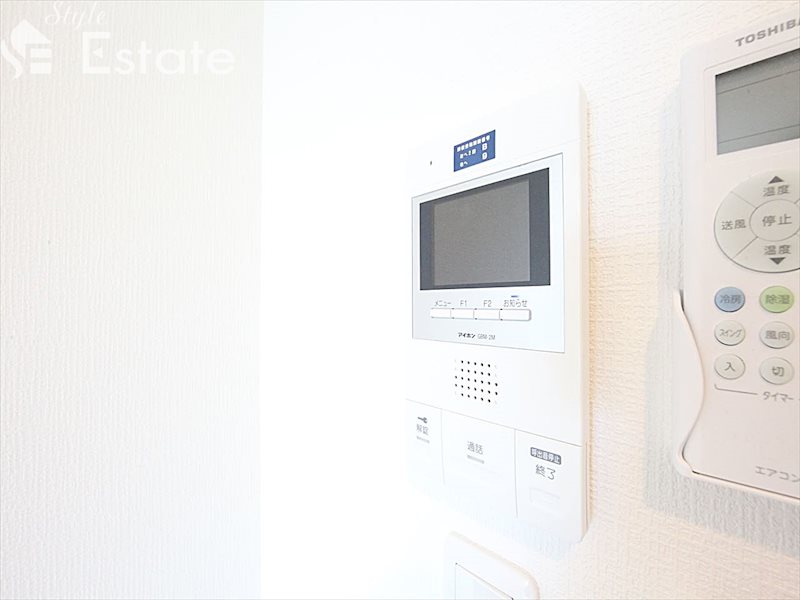 セキュリティ　モニター付きインターホン