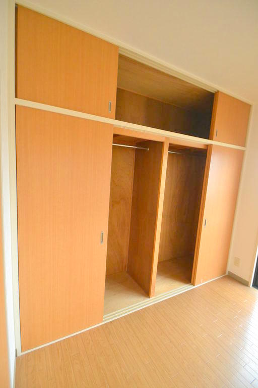 収納　ルミエール翠町