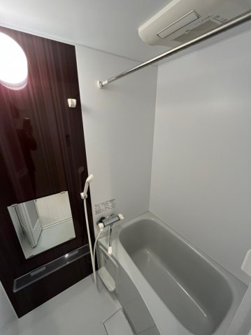 バス・シャワールーム　浴室乾燥機がありますので梅雨時期も安心※同シリーズ物件の写真