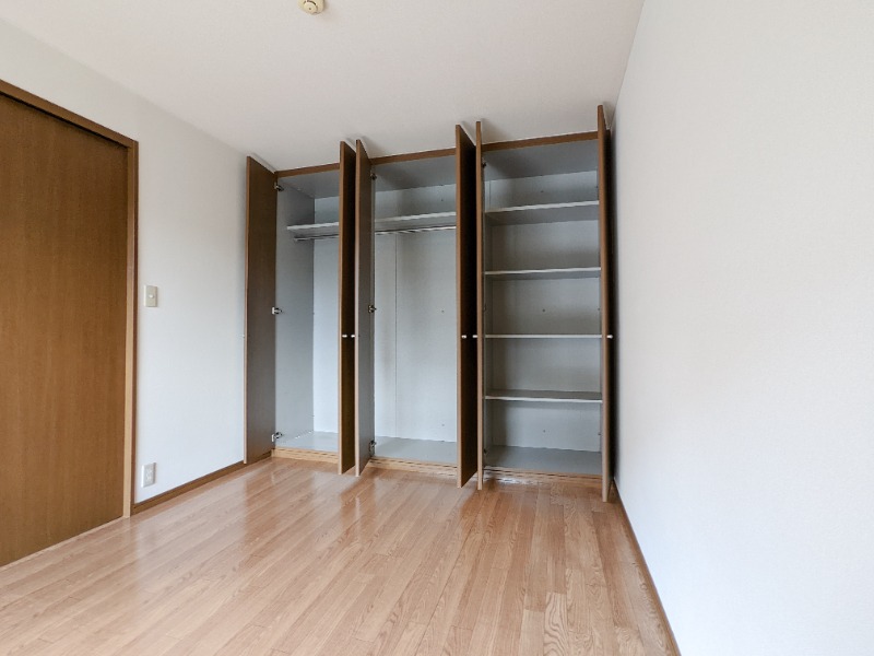 収納　図面と現状に相違がある場合には現状を優先