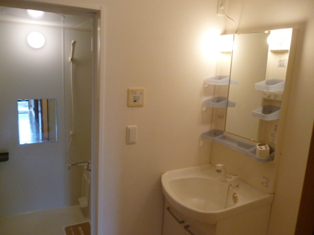 洗面設備　洗髪洗面化粧台