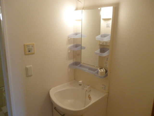 洗面設備　洗髪洗面化粧台