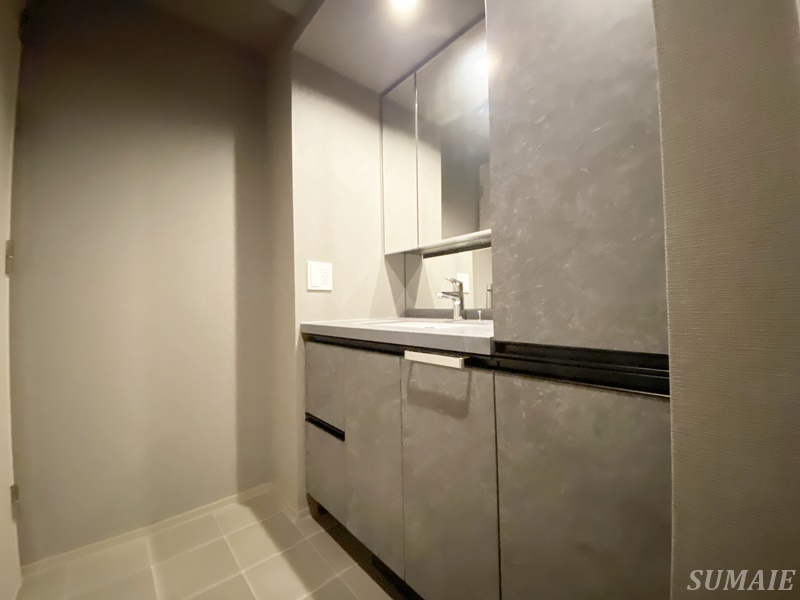 洗面設備　独立洗面台です☆