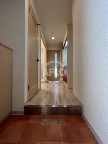 玄関　リレイション大国　玄関