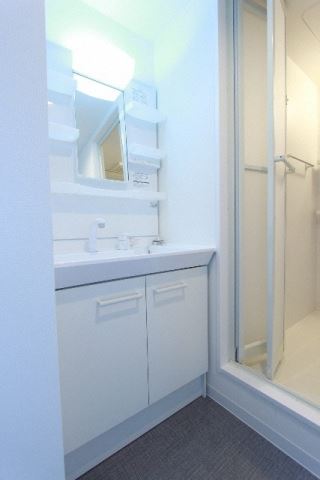 洗面設備　シャンプードレッサー