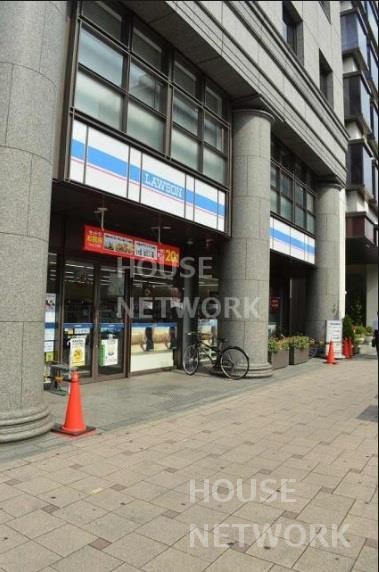 コンビニ　ローソン（コンビニ）まで250m