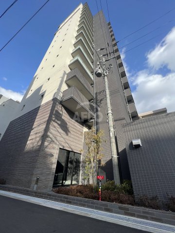 建物外観　Quintet NAMBA　外観