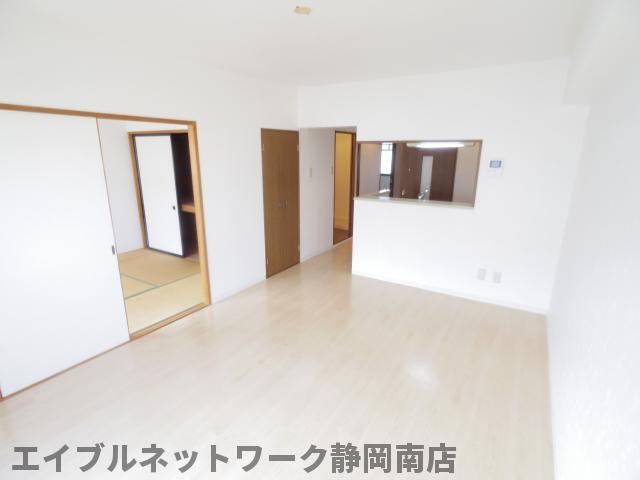 居室・リビング　同イメージ