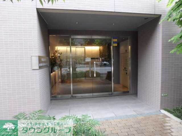 エントランス　エントランス