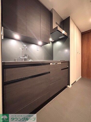 キッチン　お問合せは(株)タウンハウジング東京へ