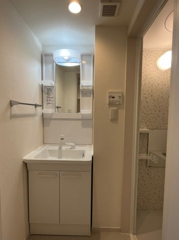 洗面設備　同施工会社施工物件の参考写真になります※現況優先