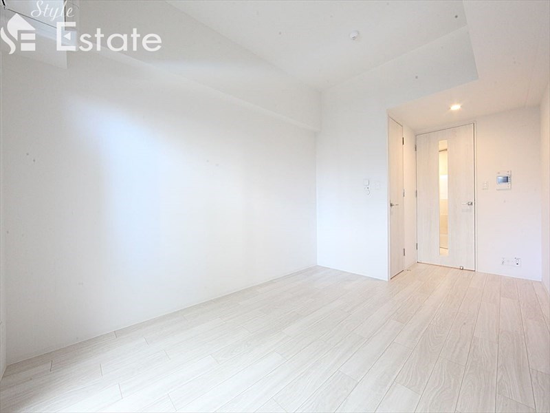 居室・リビング　内装