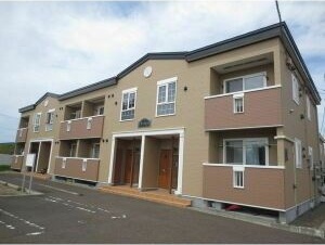 駐車場　お車停めやすい青空駐車場です！