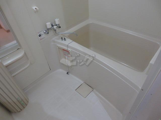 バス・シャワールーム　きれいなお風呂で快適バスタイム♪