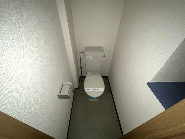 トイレ　参考写真