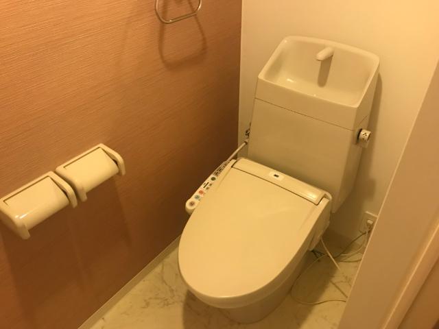 トイレ　シャワー付トイレ