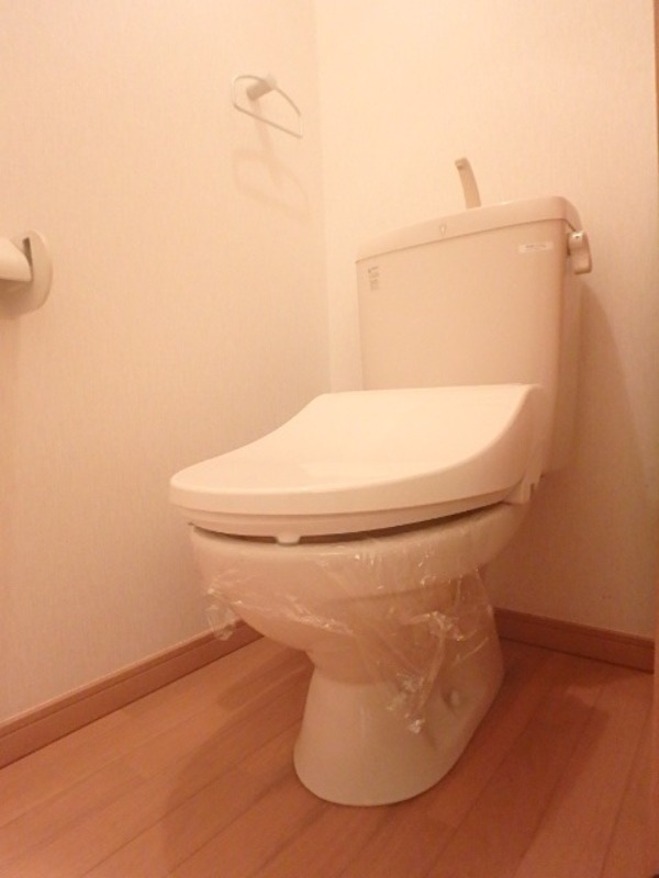 トイレ　図面と現状に相違がある場合には現状を優先