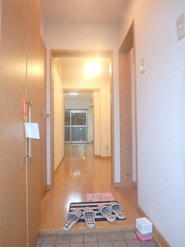 玄関　図面と現状に相違がある場合には現状を優先