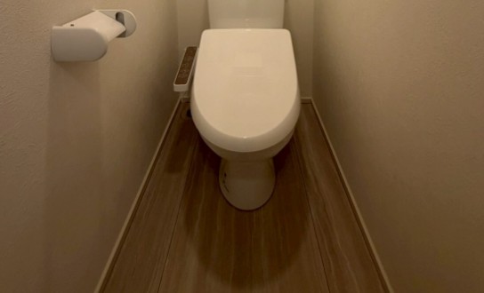 トイレ　シンプルなトイレ！