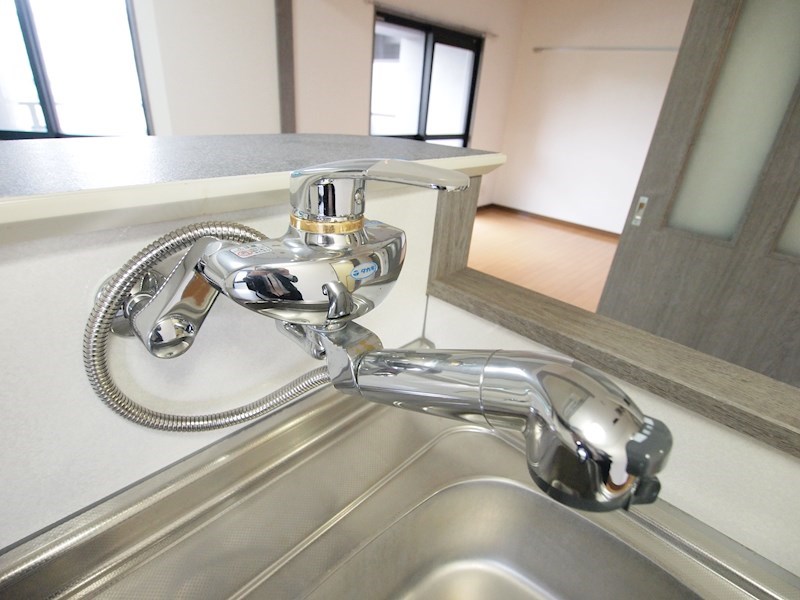 その他設備　浄水器付きです。