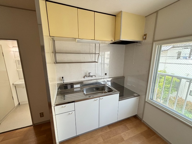 キッチン　２口コンロ設置可！