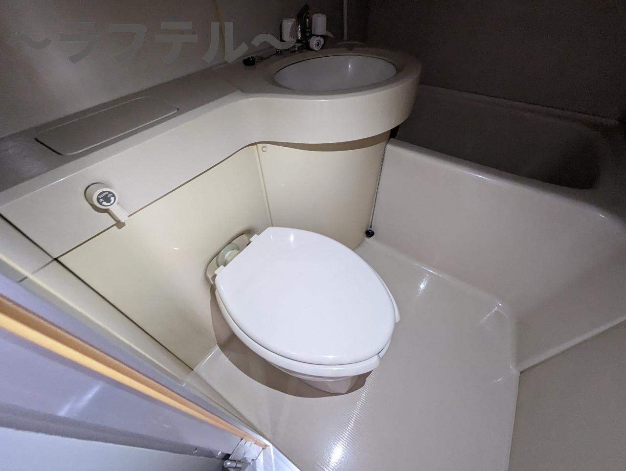 トイレ　別部屋イメージ写真