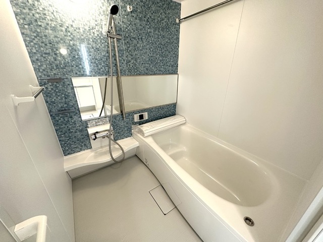 バス・シャワールーム　浴室