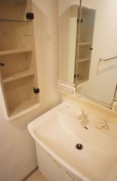 洗面設備　※同仕様写真