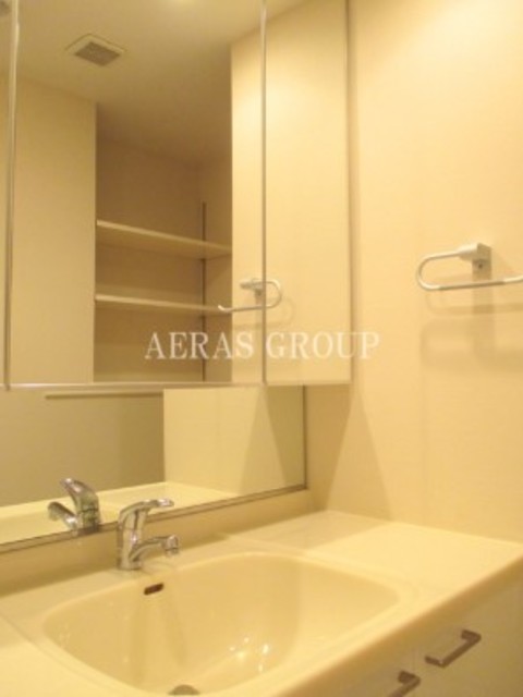 洗面設備　同仕様